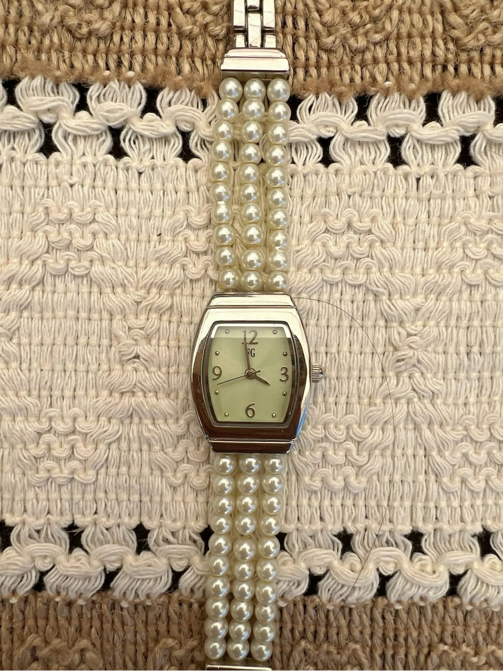 Vintage pearl triple-strand watch